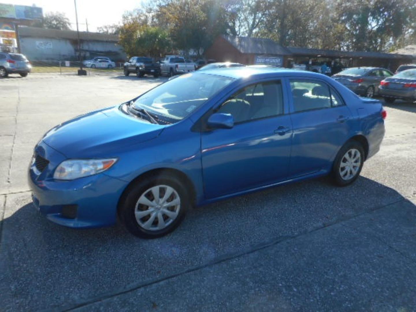 2010 BLUE TOYOTA COROLLA BASE; S; LE; (JTDBU4EE5AJ) , located at 1200 Cassat Avenue, Jacksonville, FL, 32205, (904) 695-1885, 30.302404, -81.731033 - Photo#1